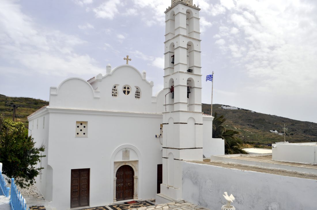 T2 : From the Sea to the Sky - Tinos Trails